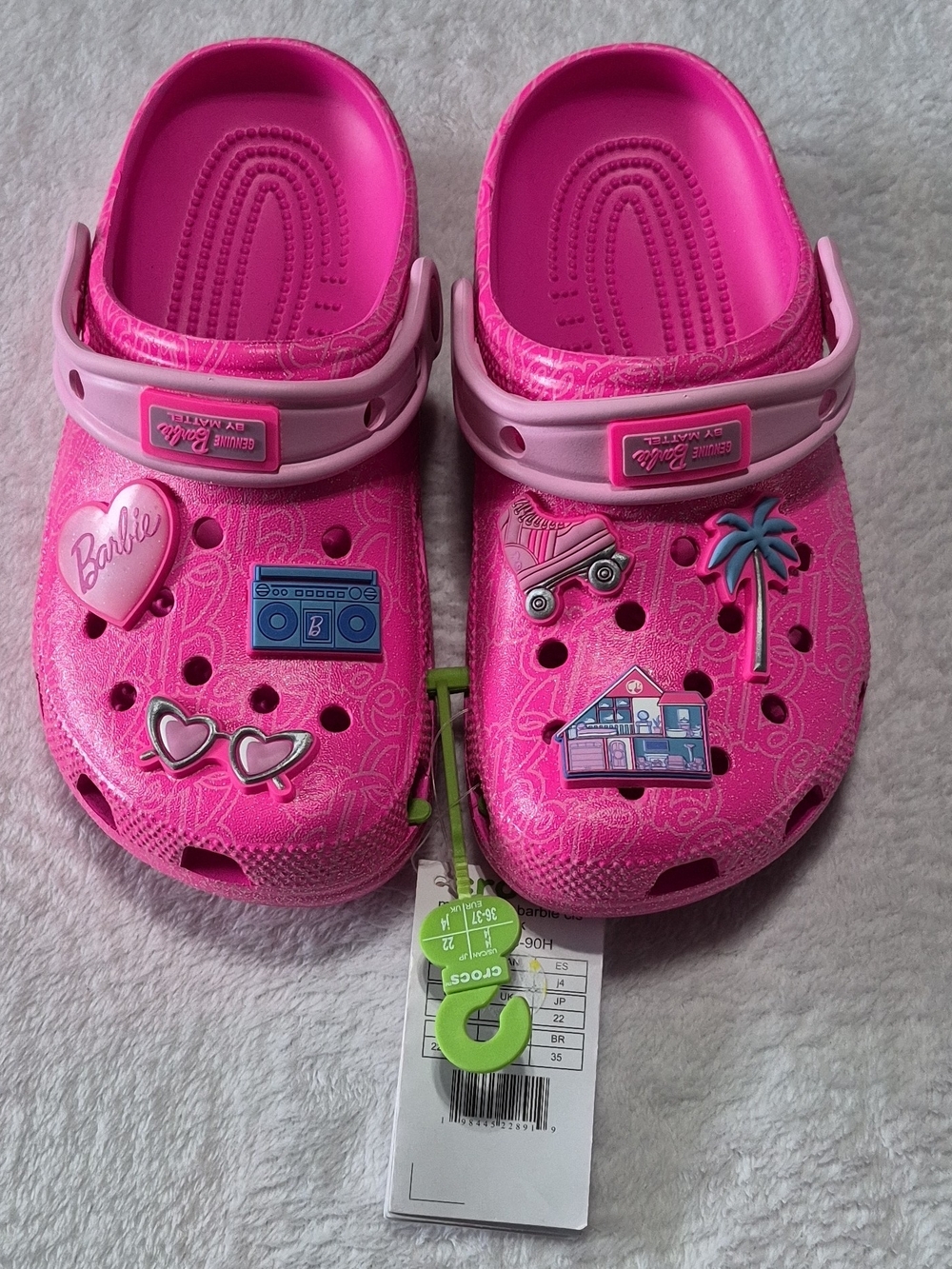 CROCS Barbie Kids Pink Clogs with Barbie Jibits Slip-On Sz J4